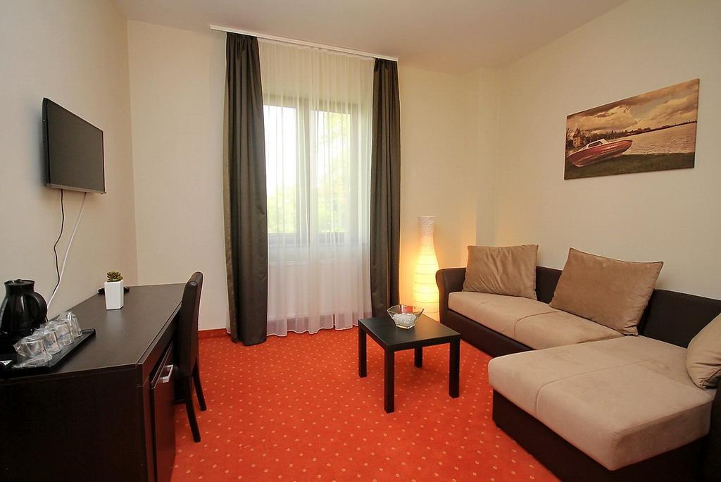 Vila Palic Hotel Стая снимка