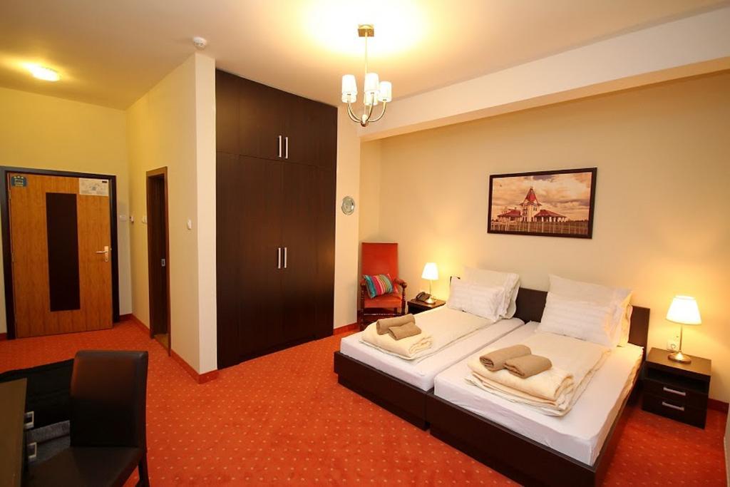 Vila Palic Hotel Екстериор снимка