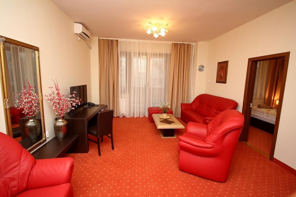 Vila Palic Hotel Екстериор снимка